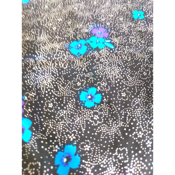 Sarah Coventry Rectangle Scarf 10" X 52" Black Dots Blue Flowers - Picture 3 of 8